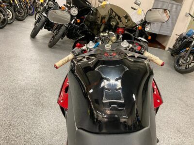 2009 Yamaha R1 Crossplane Raven