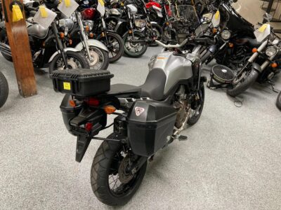 2016 HONDA AFRICA TWIN 6 SPEED MANUAL