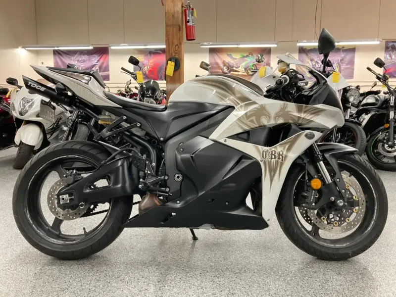 2009 Honda CBR600RR PHEONIX