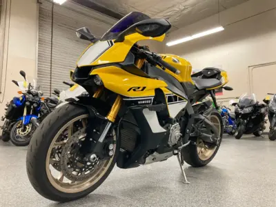 2016 Yamaha R1 60TH ANNIVERSARY EDITION
