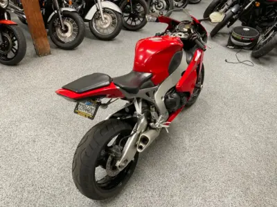 2011 HONDA CBR1000RR