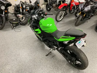 2018 Kawasaki Ninja 400 ABS KRT EDITION