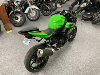 2018 Kawasaki Ninja 400 ABS KRT EDITION