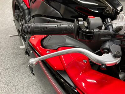 2013 Yamaha R1 RAVEN