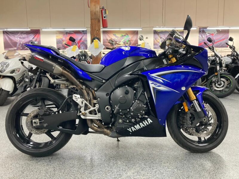2009 Yamaha R1 Crossplane