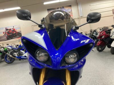 2009 Yamaha R1 Crossplane