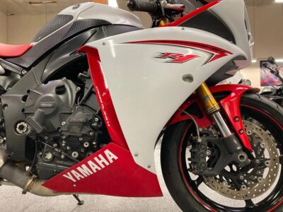 2009 Yamaha R1 Crossplane OHLINS