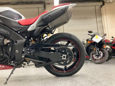 2009 Yamaha R1 Crossplane OHLINS