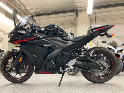 2015 Yamaha R3