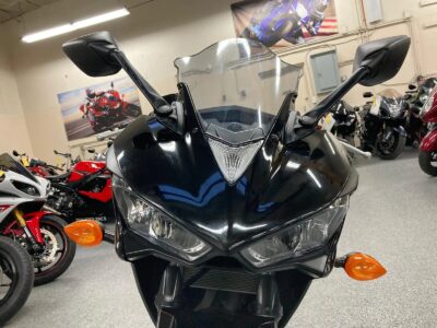 2015 Yamaha R3