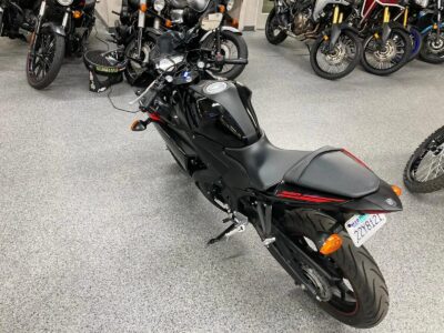2015 Yamaha R3