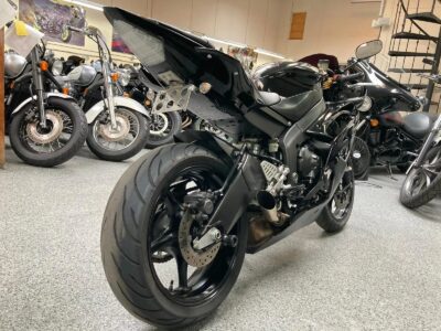 2011 Yamaha R6