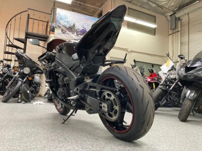 2012 Yamaha R1 RAVEN