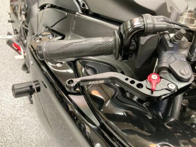 2012 Yamaha R1 RAVEN