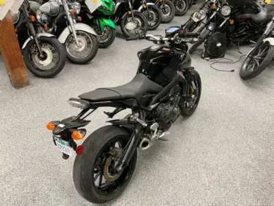 2016 Yamaha FZ09 FZ-09