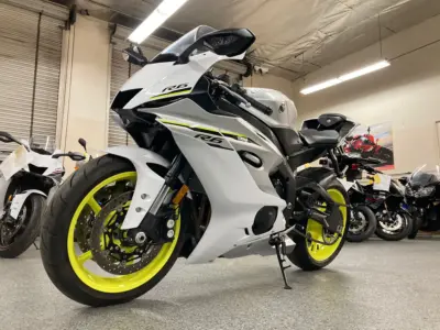2017 Yamaha R6