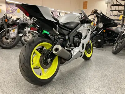 2017 Yamaha R6