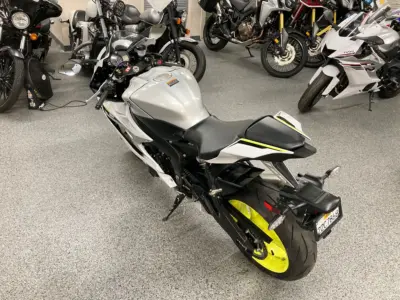 2017 Yamaha R6