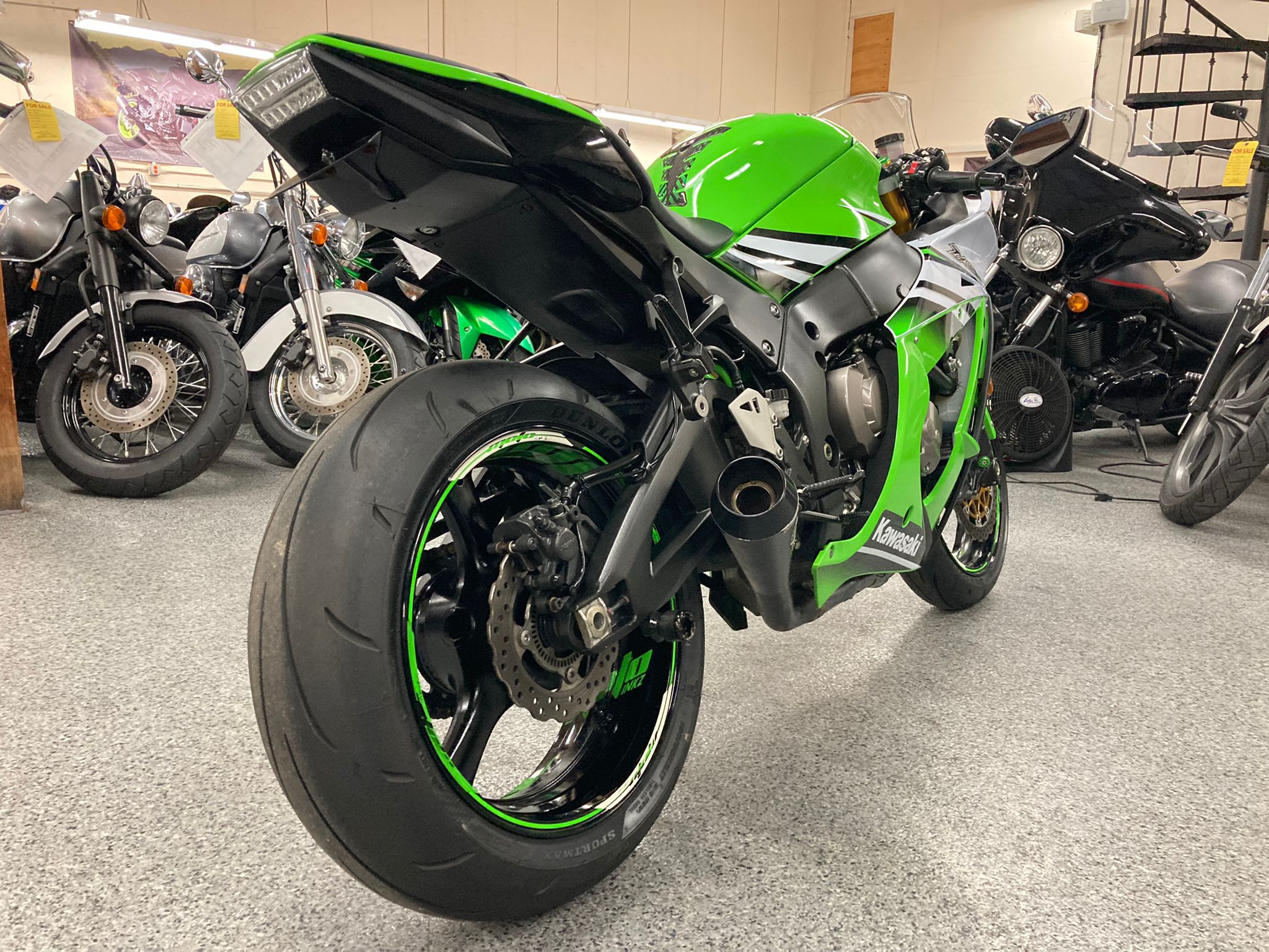 2015 Kawasaki Ninja ZX10R 30TH ANNIVERSARY EDITION - AK Motors