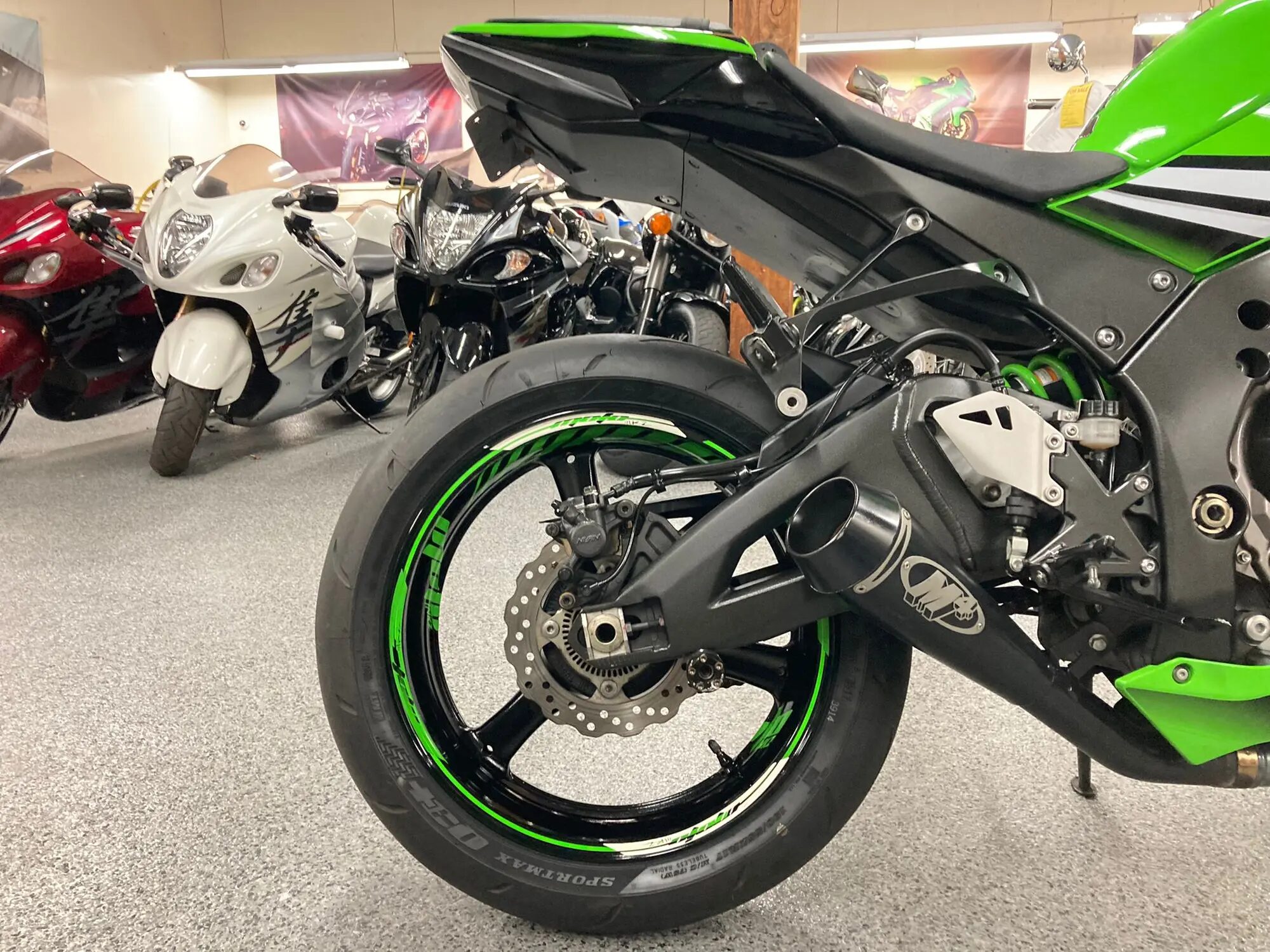 2015 Kawasaki Ninja ZX10R 30TH ANNIVERSARY EDITION - AK MotorsAK