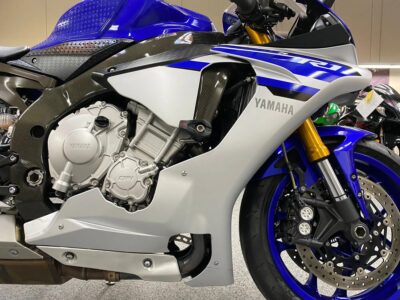 2016 Yamaha R1