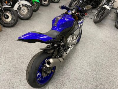 2016 Yamaha R1