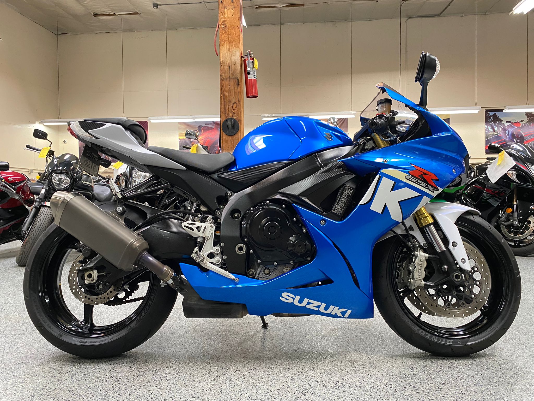 2013 Suzuki GSXR 750 - AK Motors