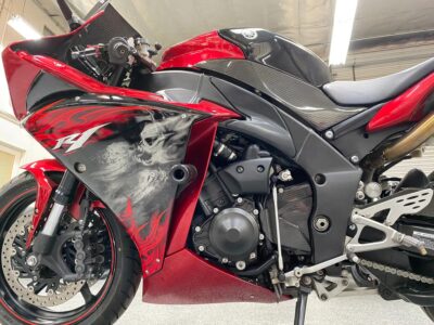 2011 Yamaha R1 Crossplane Raven