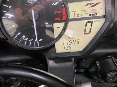 2011 Yamaha R1 Crossplane Raven