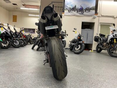 2009 Yamaha R1 Crossplane Raven