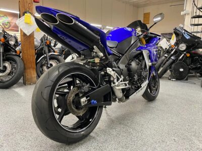 2010 Yamaha R1 Crossplane