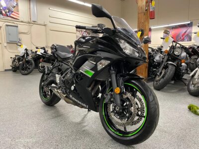 2019 Kawasaki Ninja 650 KRT EDITION