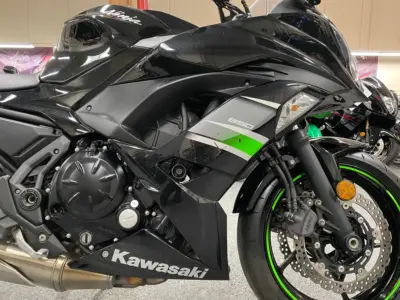 2019 Kawasaki Ninja 650 KRT EDITION