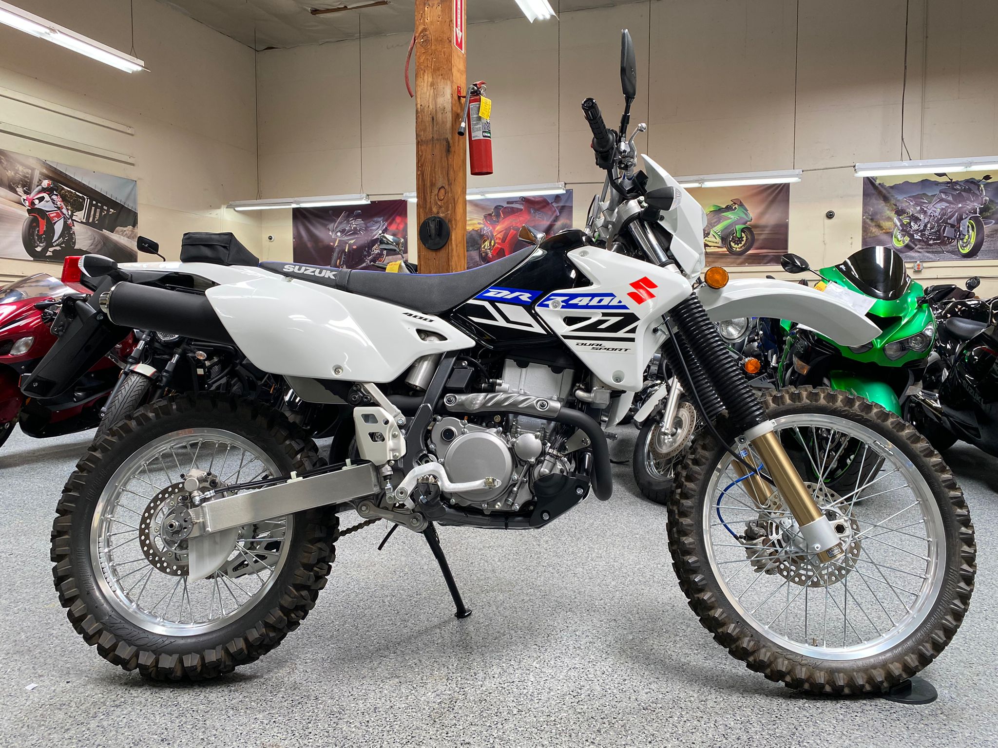 2019 suzuki drz400