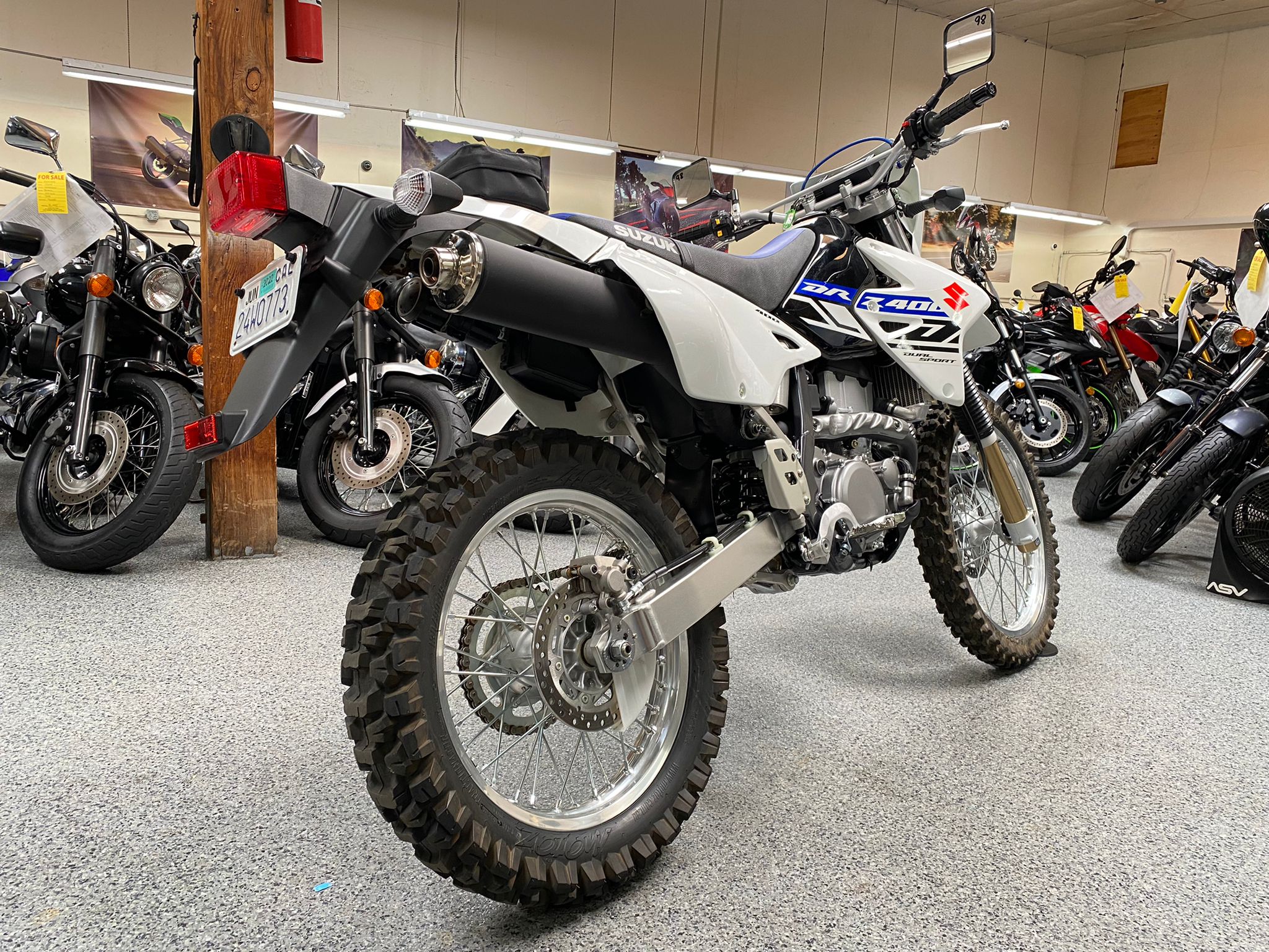 2019 suzuki drz400