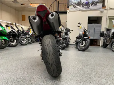 2012 Yamaha R1 RAVEN