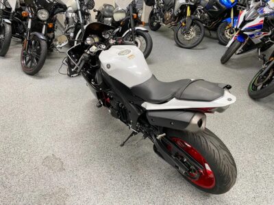 2012 Yamaha R1 RAVEN
