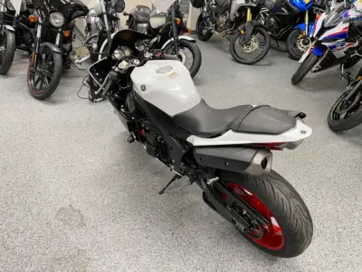 2012 Yamaha R1 RAVEN