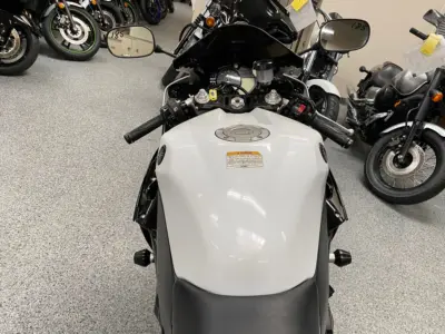 2012 Yamaha R1 RAVEN