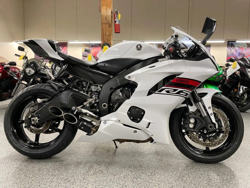2019 Yamaha R6