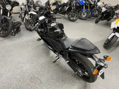 2021 Yamaha R3 ABS
