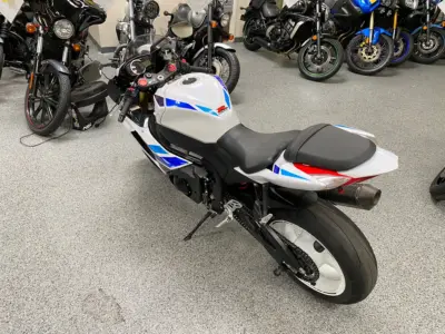 2013 Suzuki GSXR 1000 Commemorative Edition