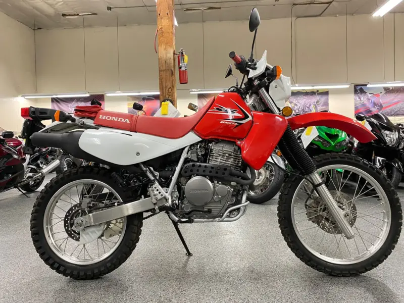 2016 HONDA XR650L