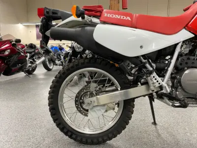 2016 HONDA XR650L