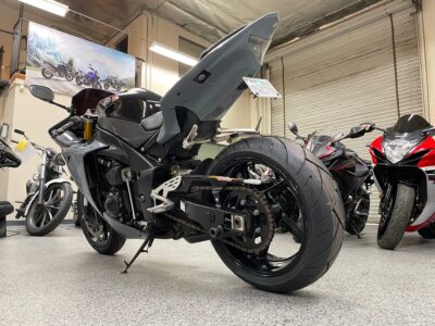 2009 Yamaha R1 Crossplane