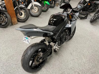 2009 Yamaha R1 Crossplane