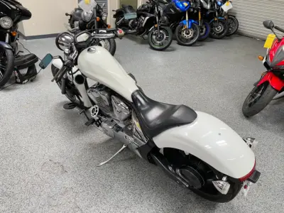 2011 HONDA VT1300CX FURY