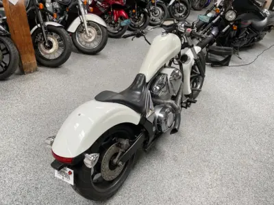 2011 HONDA VT1300CX FURY