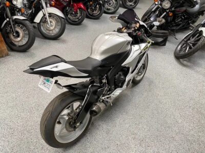 2017 Yamaha R6