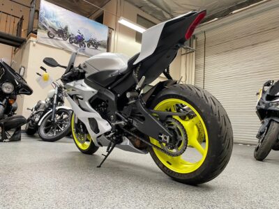 2017 Yamaha R6